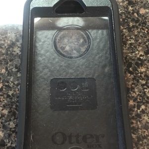 iPhone 5S Otter Box Defender